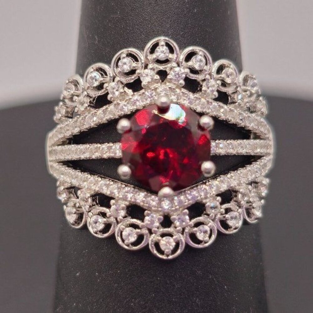 Red Garnet Statement Ring in Sterling Silver, Size 7.25‎ - Picture 2 of 6